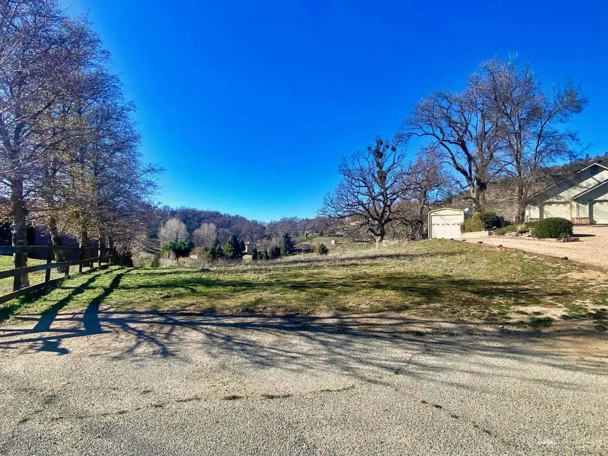 29201 Crocker Court, Tehachapi, CA 93561 - Image #1