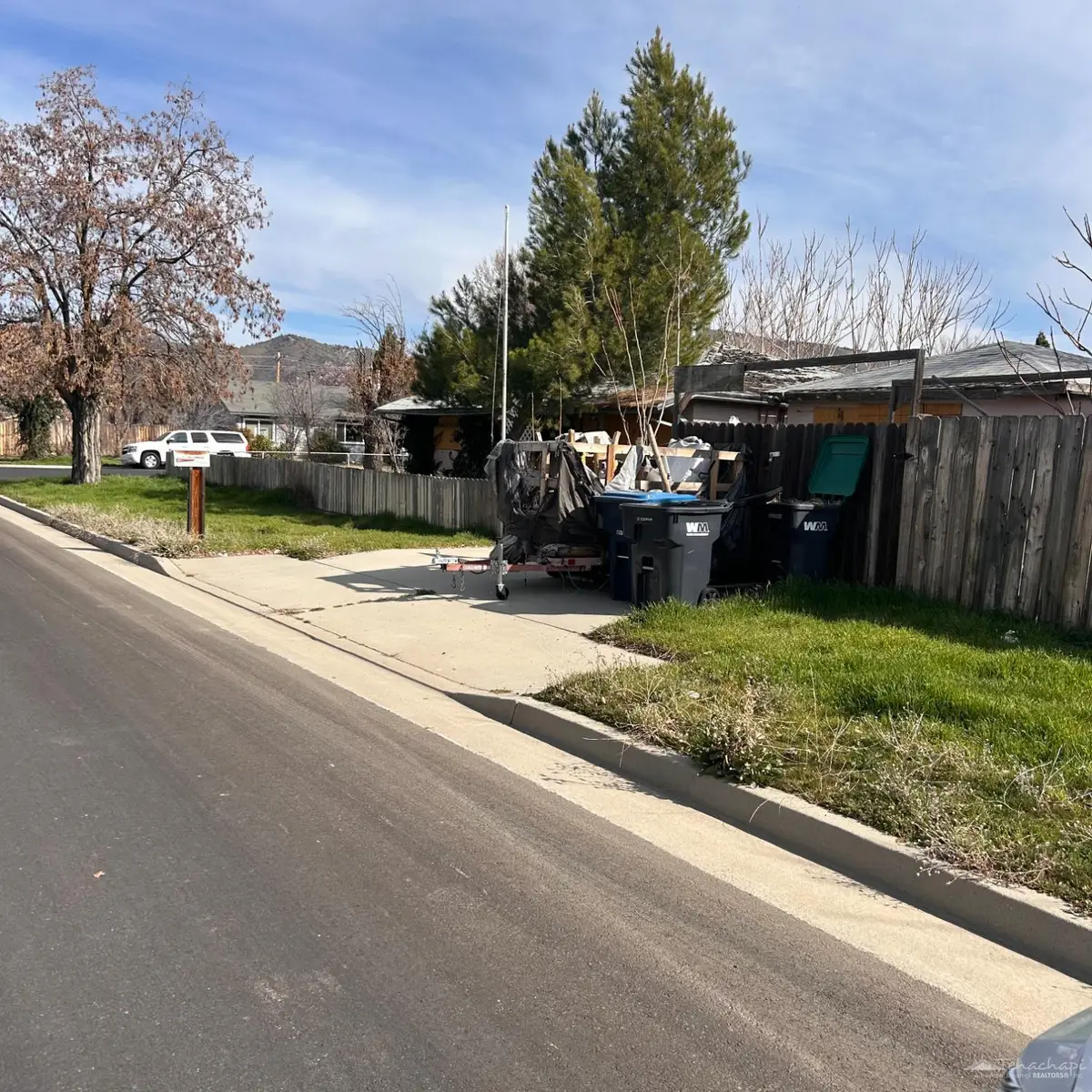 120 Curry Street N, Tehachapi, CA 93561 - Image #1