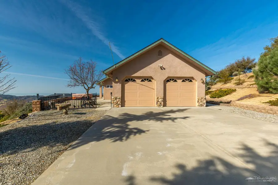 25841 Ironwood Court, Tehachapi, CA 93561 - Image #3