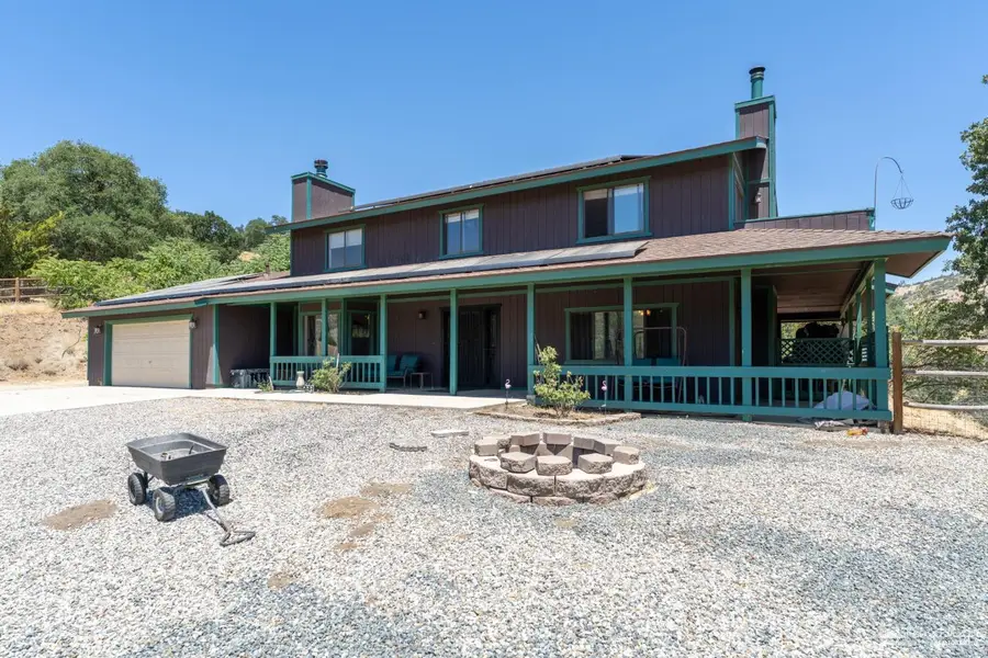 26021 Cumberland Road, Tehachapi, CA 93561 - Image #2