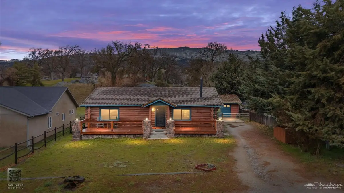 23971 Coral Springs Ln, Tehachapi, CA 93561 - #1