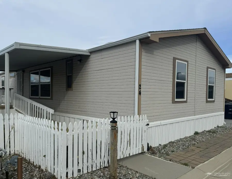 600 S Dennison Road #24, Tehachapi, CA 93561 - #2