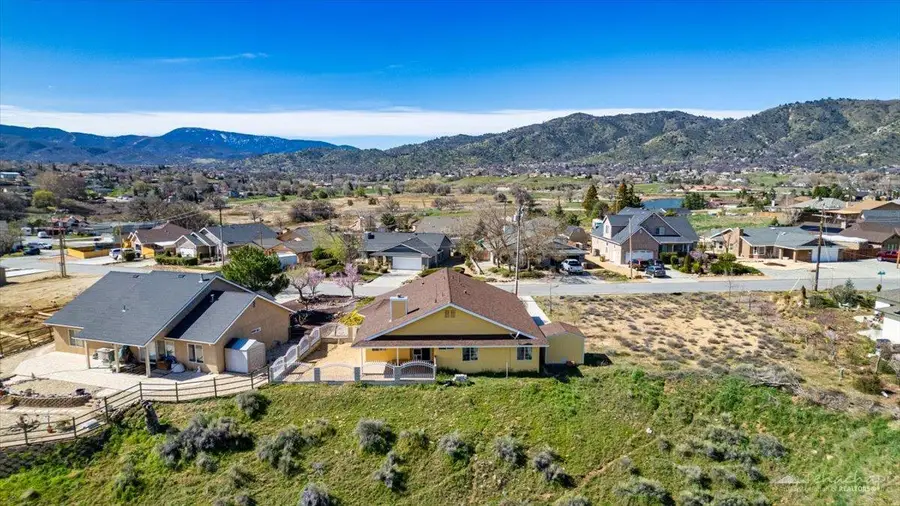 20012 Bald Mountain Drive, Tehachapi, CA 93561 - #3