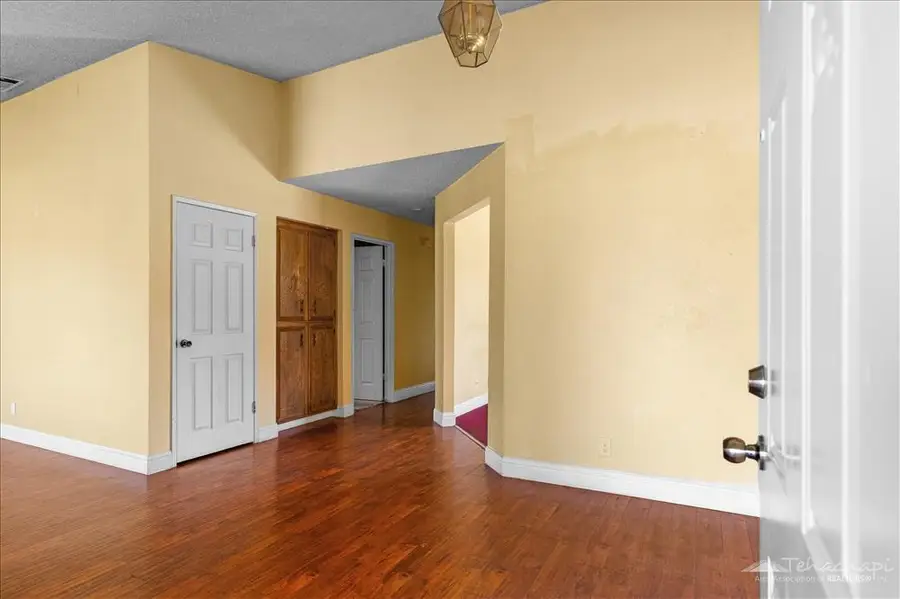 114 Chaparrel Street, Tehachapi, CA 93561 - #3