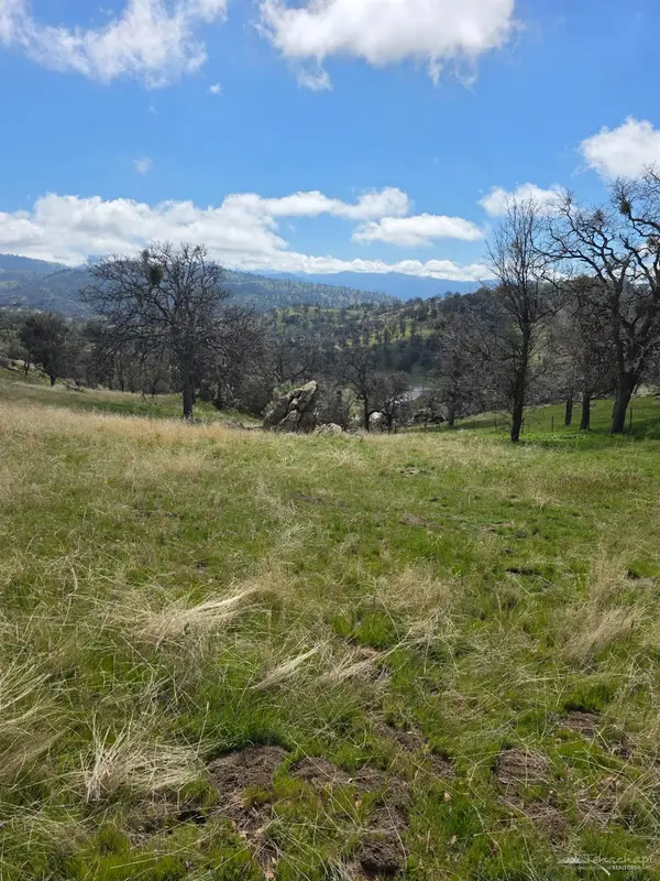 0 Jacks Hill Road, Tehachapi, CA 93561
