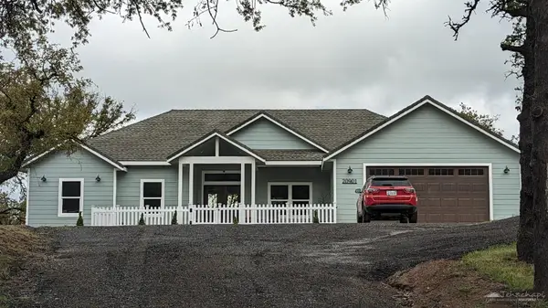 20901 Oak Pass Avenue, Tehachapi, CA 93561