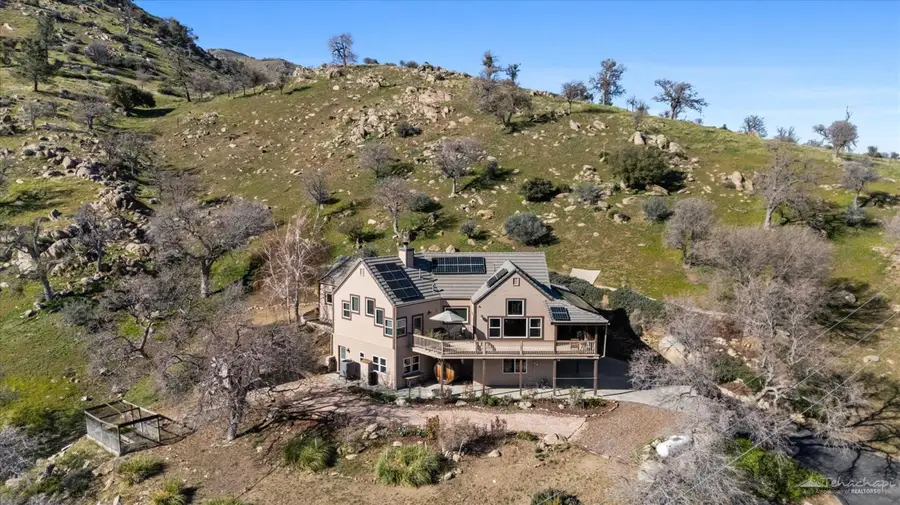 21805 Mountain Drive, Tehachapi, CA 93561 - #2