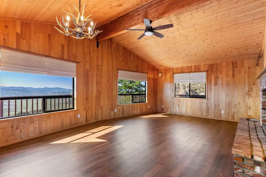 21900 Horizon Court, Tehachapi, CA 93561 - #2