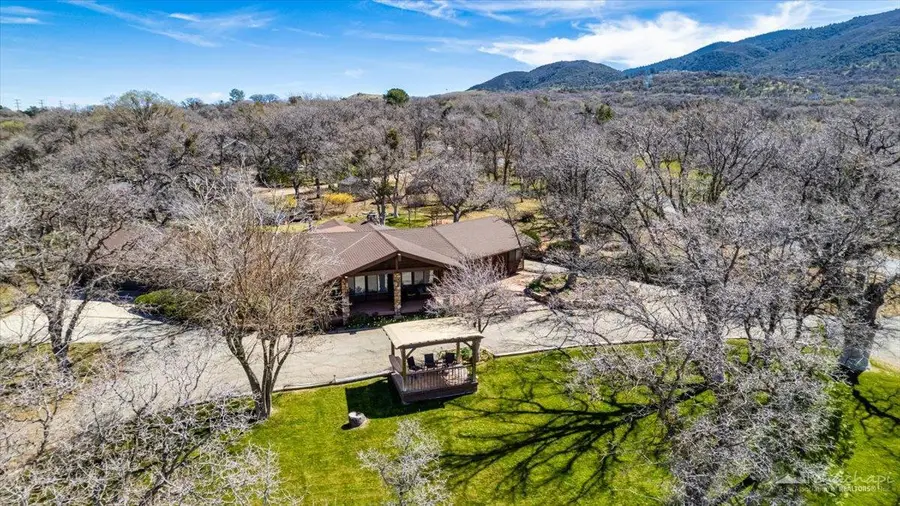 20951 Oak Glen, Tehachapi, CA 93561 - #3