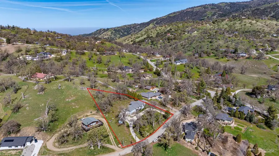 23901 Parke Court, Tehachapi, CA 93561 - #2