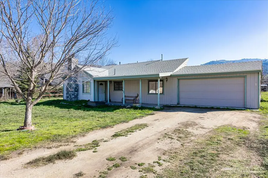 30040 Jamaica Dunes Drive, Tehachapi, CA 93561 - #2