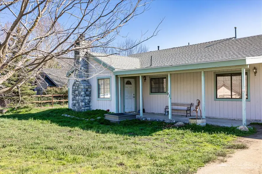 30040 Jamaica Dunes Drive, Tehachapi, CA 93561 - #3