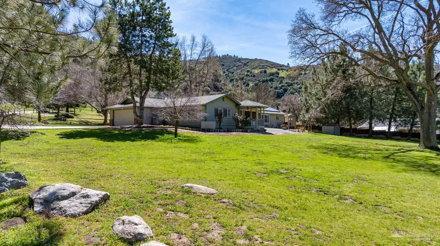 29541 Butterfield Way, Tehachapi, CA  - #3