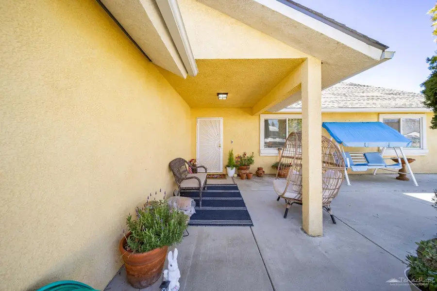 18101 Ghost Town Street, Tehachapi, CA 93561 - #3