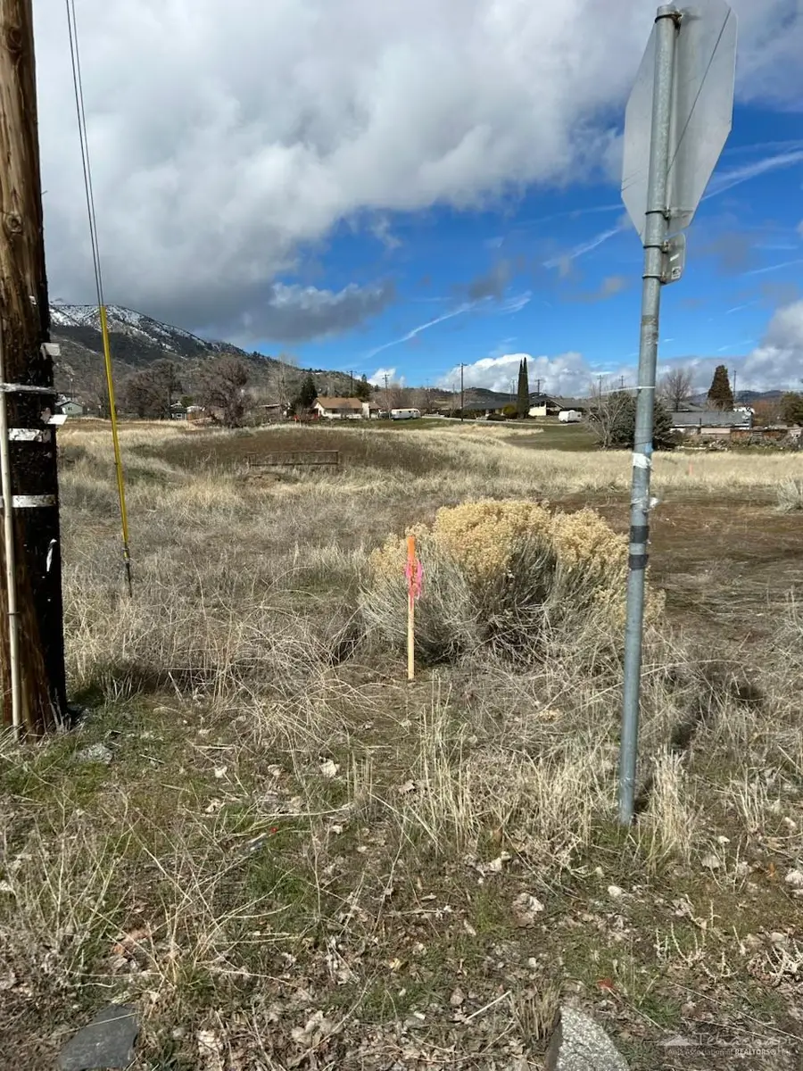 22500 Mariposa Road, Tehachapi, CA 93561 - #3