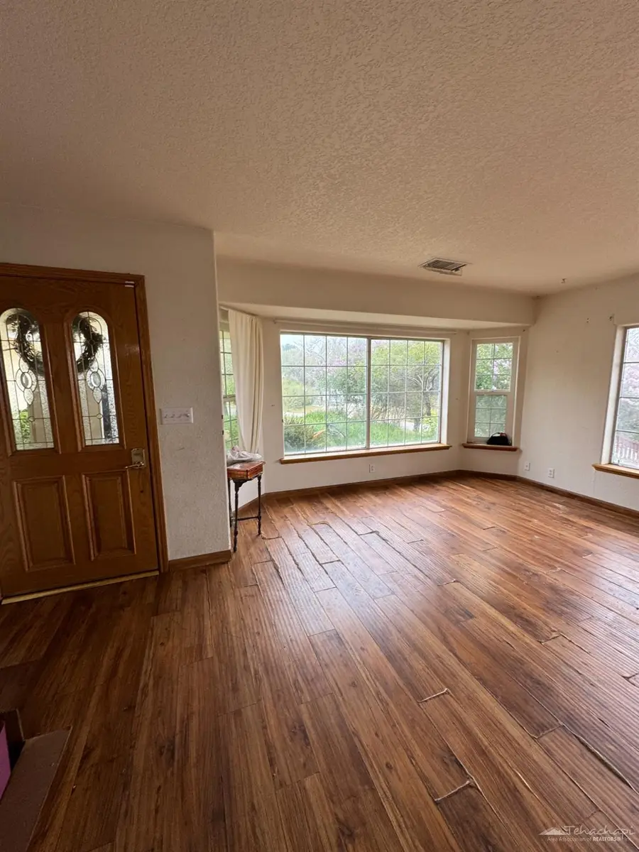 21604 Diane Court, Tehachapi, CA 93561 - #2