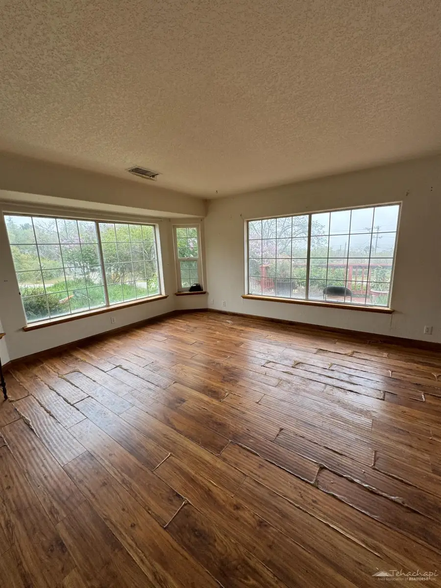 21604 Diane Court, Tehachapi, CA 93561 - #3