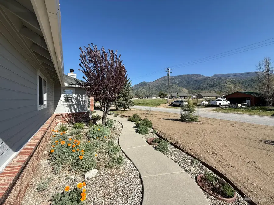 18400 Branding Iron Court, Tehachapi, CA 93561 - #3