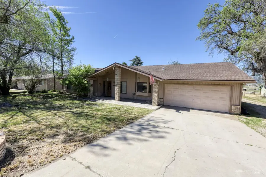 28220 Black Gold Way, Tehachapi, CA 93561 - #2