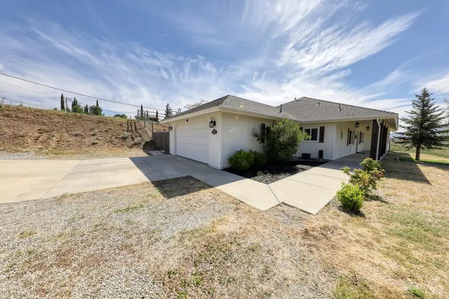 20674 Pinon Canyon Drive, Tehachapi, CA 93561 - #2