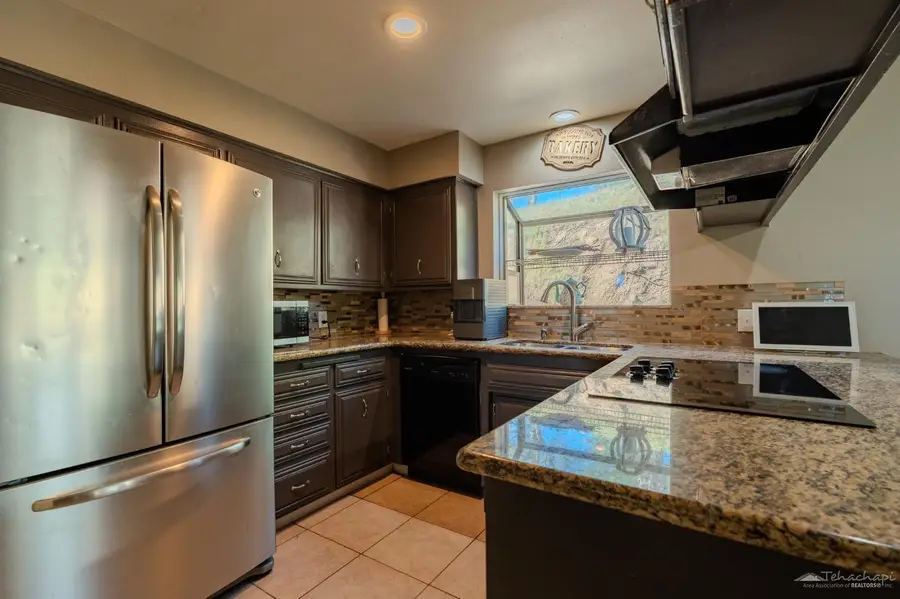 20381 Old Town Road, Tehachapi, CA 93561 - #2