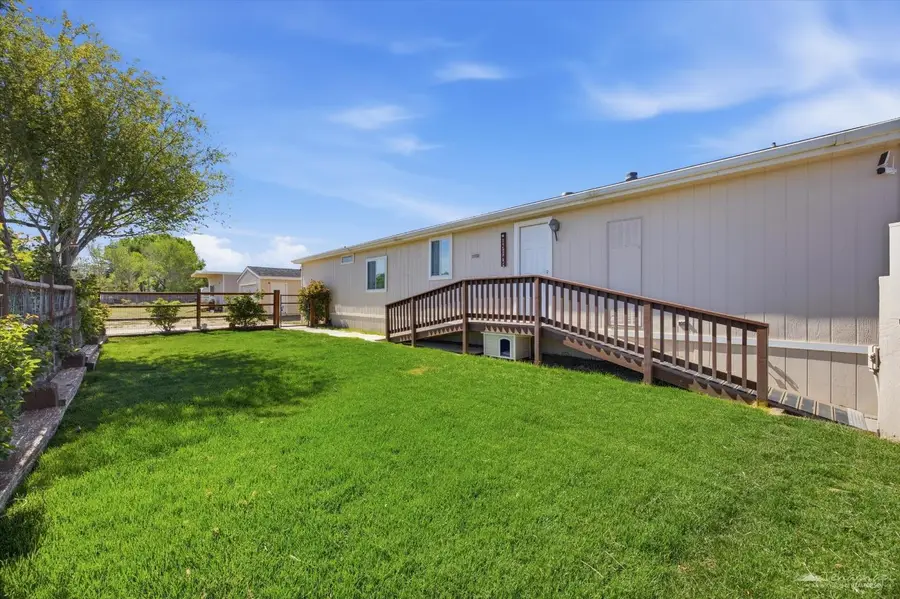 15146 Wade Street, Tehachapi, CA 93561 - #2