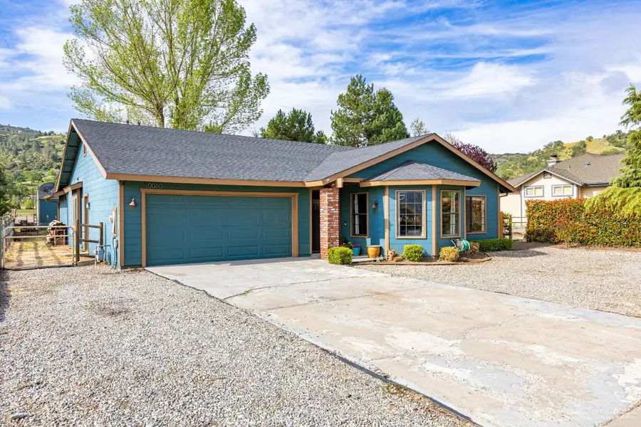 30060 Caddy Lane, Tehachapi, CA 93561 - #2