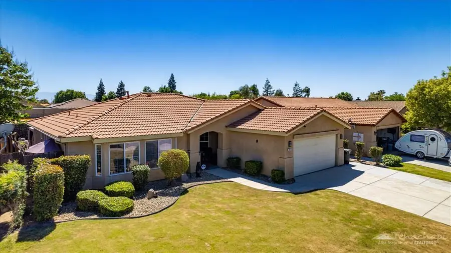 5813 Ragusa Lane, Bakersfield, CA 93308 - #2