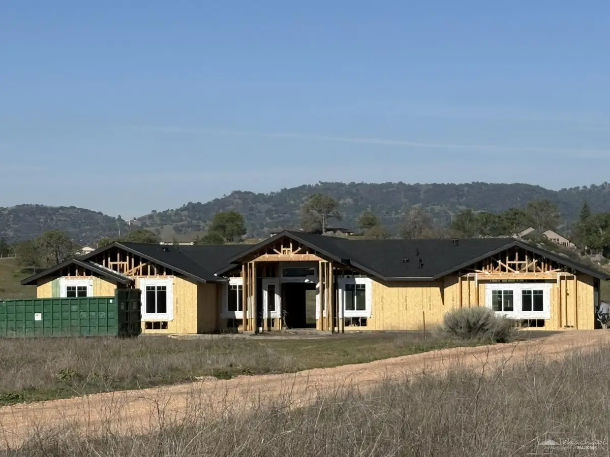 27801 Mountain Way, Tehachapi, CA 93561 - #1