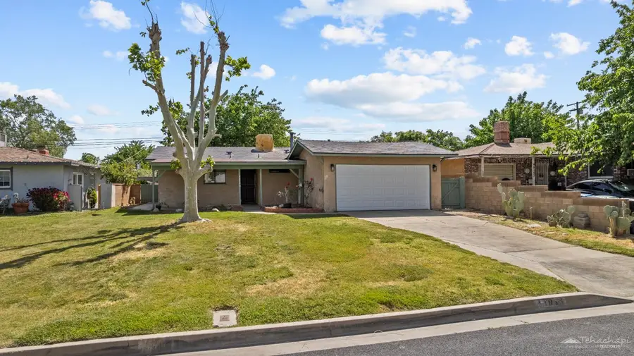 44048 Fig Avenue, Lancaster, CA 93534 - #2