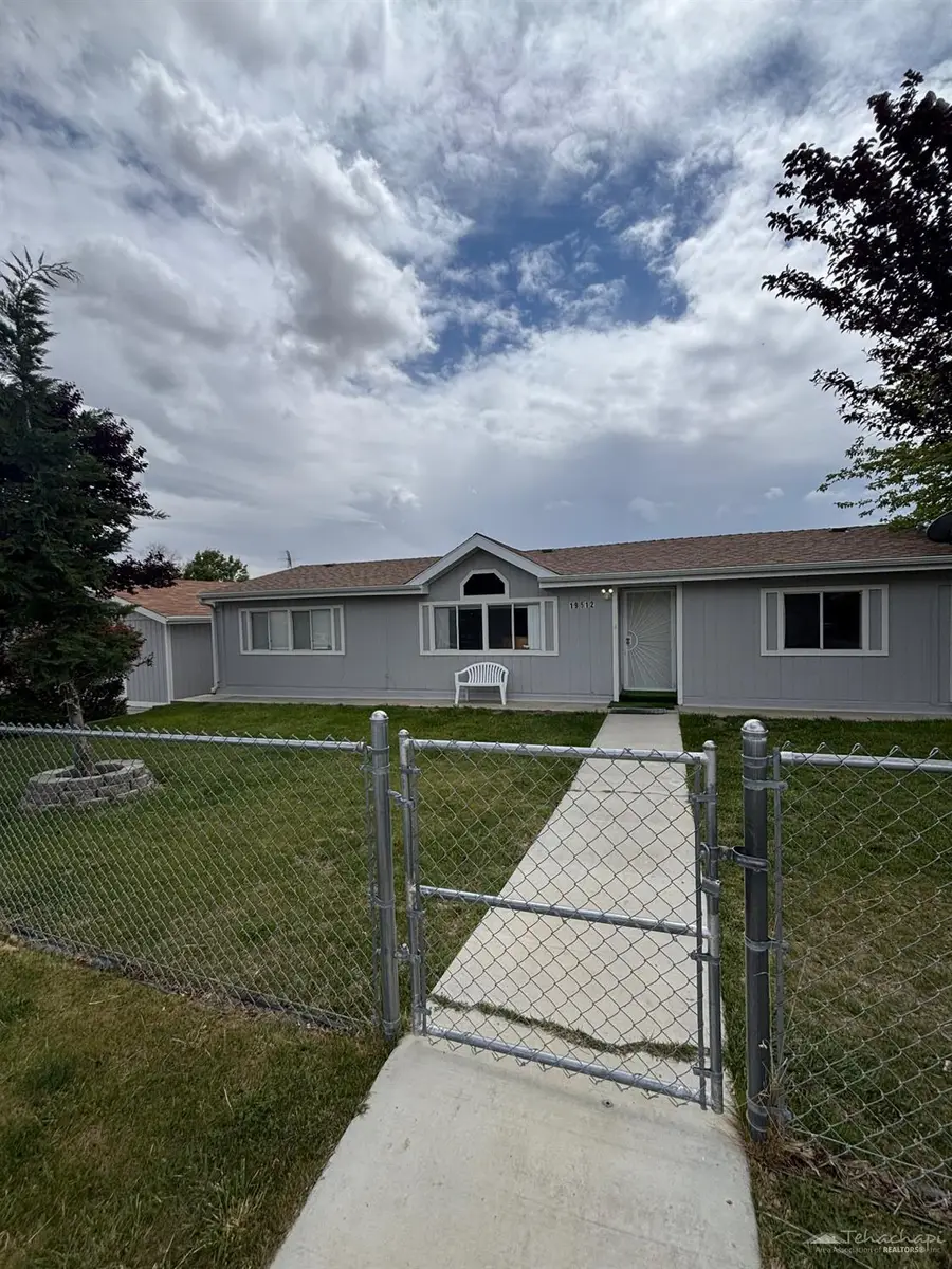 19512 Rose Avenue, Tehachapi, CA 93561 - #3