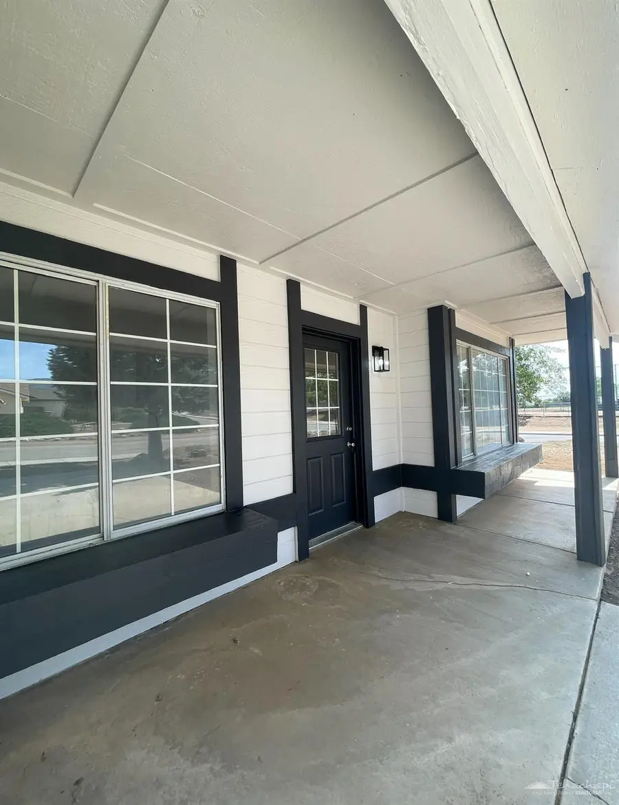 21401 Madre Street, Tehachapi, CA 93561 - #3