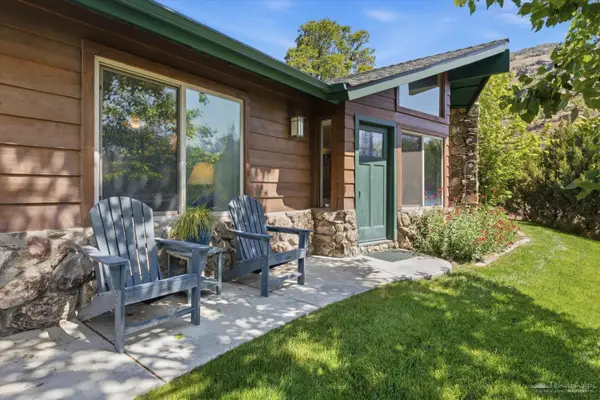 25981 Bear Valley Rd, Tehachapi, CA 93561