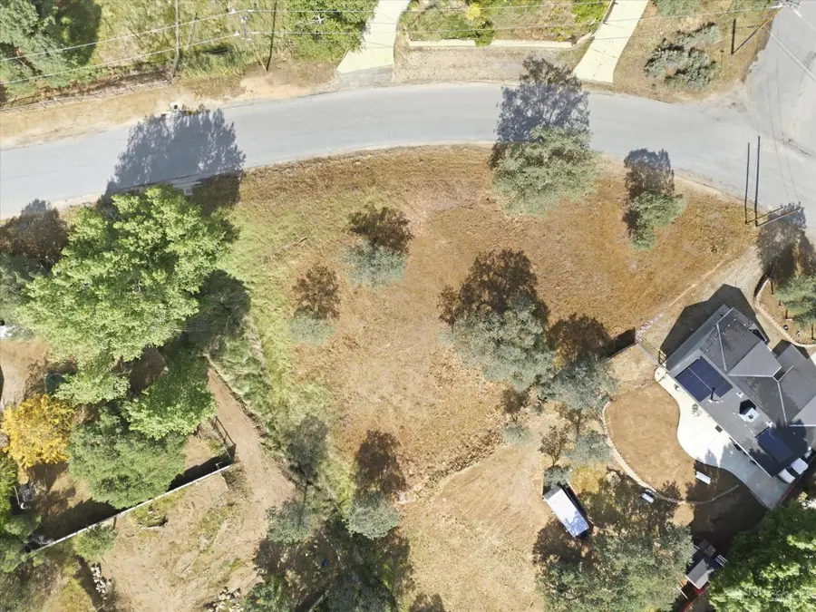 21316 Palomino Street, Tehachapi, CA 93561 - #2
