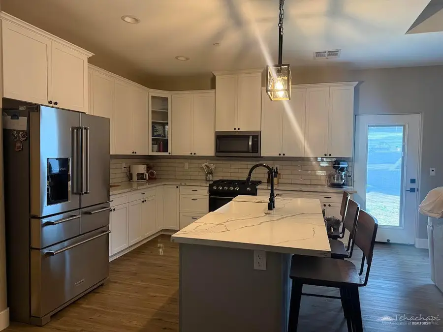 17521 Bold Venture Drive, Tehachapi, CA 93561 - #2