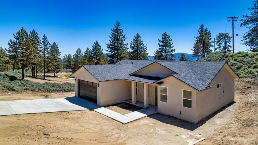 27400 Stirrup Way, Tehachapi, CA  - #2