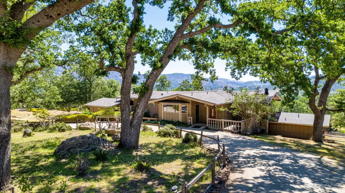 30420 Pinedale Drive, Tehachapi, CA 93561 - #1