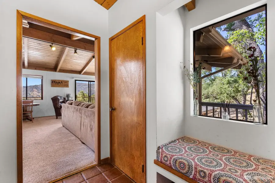30420 Pinedale Drive, Tehachapi, CA 93561 - #3