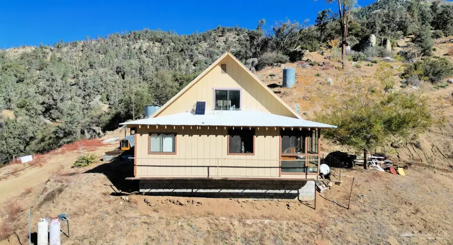 5319 School Street, Caliente, CA 93518 - #2