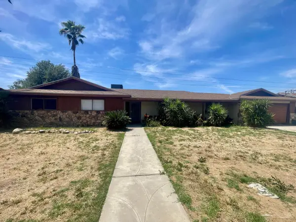 9906 San Emidio Street, Lamont, CA 93241