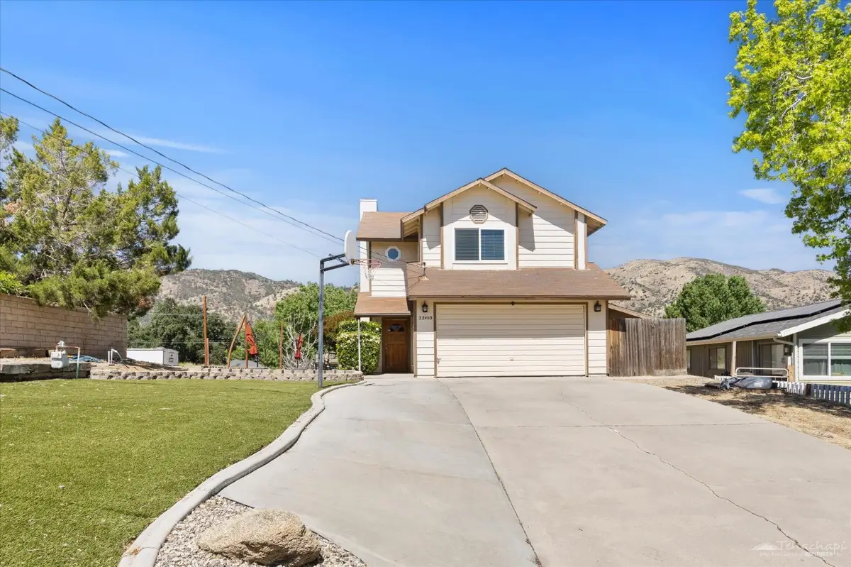 22409 Mccarthy Drive, Tehachapi, CA 93561 - #1