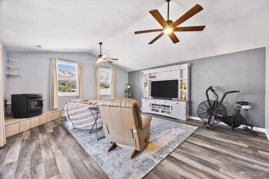 22409 Mccarthy Drive, Tehachapi, CA 93561 - #2