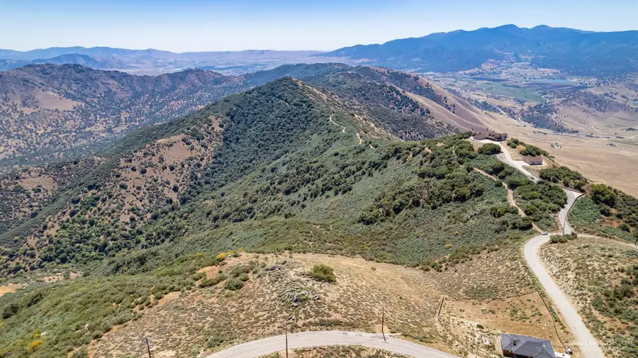23500 El Rancho Drive, Tehachapi, CA 93561 - #2