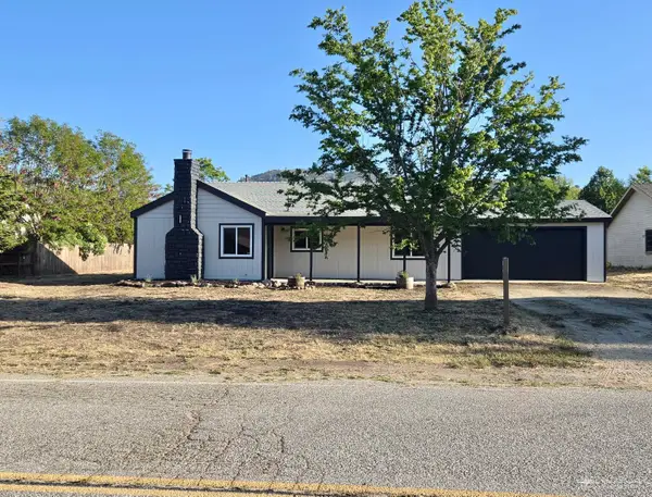 30040 Jamaica Dunes Drive, Tehachapi, CA 93561