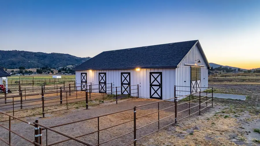 27712 Mountain Way, Tehachapi, CA 93561 - #2