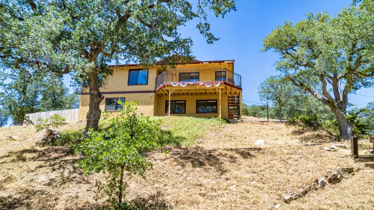 20537 Old Town Road, Tehachapi, CA 93561 - #1