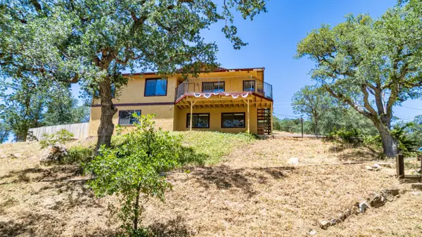 20537 Old Town Road, Tehachapi, CA 93561