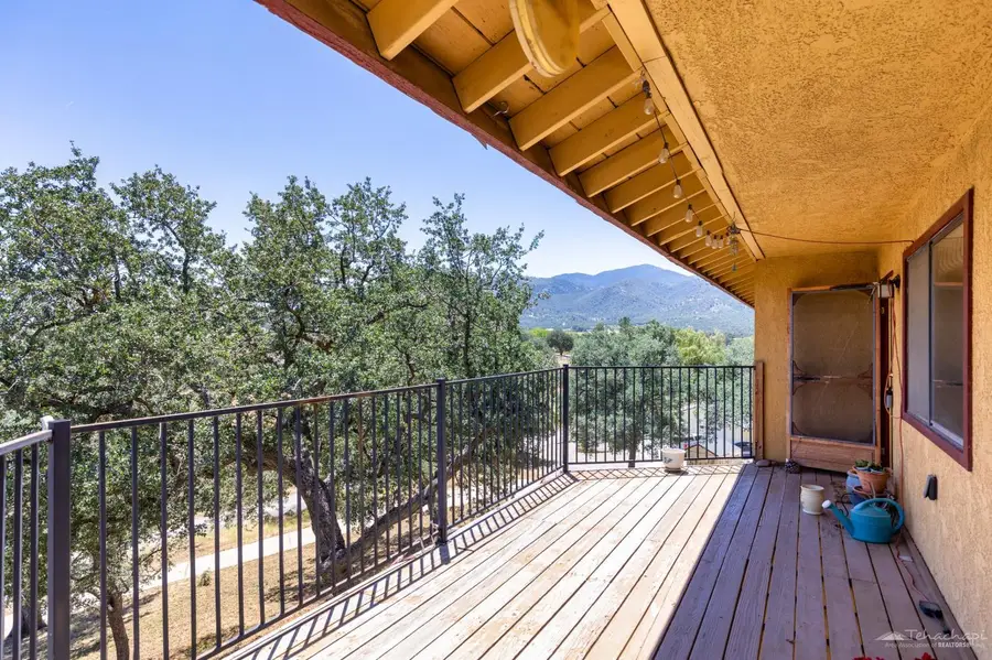 20537 Old Town Road, Tehachapi, CA 93561 - #2
