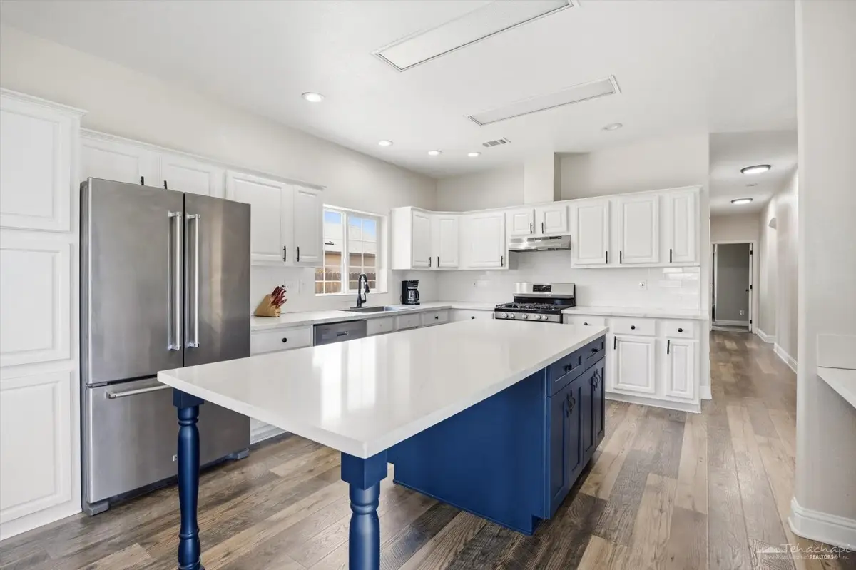 18420 Santa Anita Street, Tehachapi, CA 93561 - #1