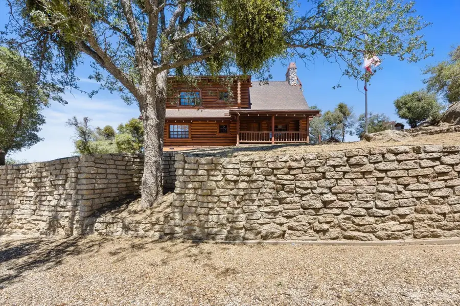 19501 Quail Drive, Tehachapi, CA 93561 - #2